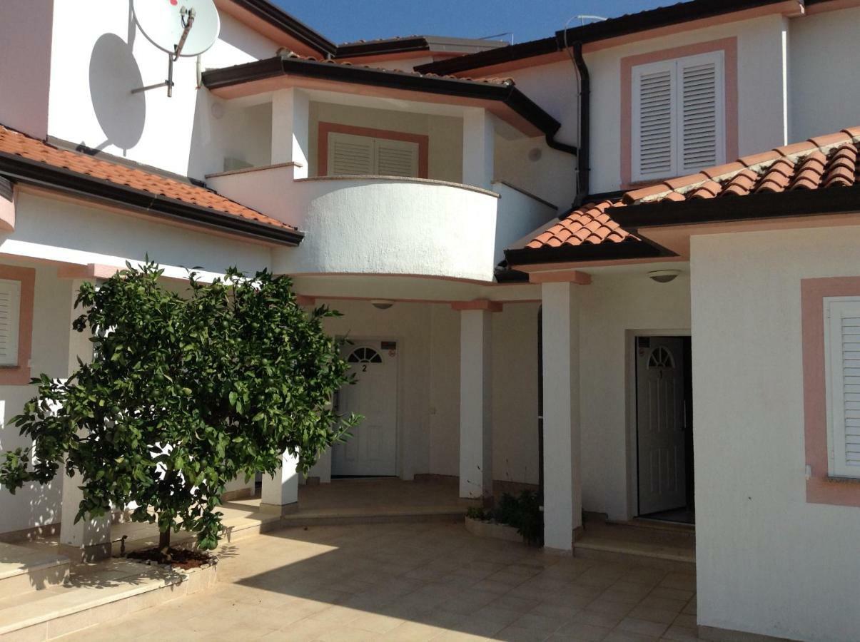 Casa Isabella Pula Exterior foto